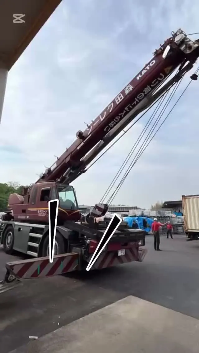 いよいよ機械の搬入が始まりました！