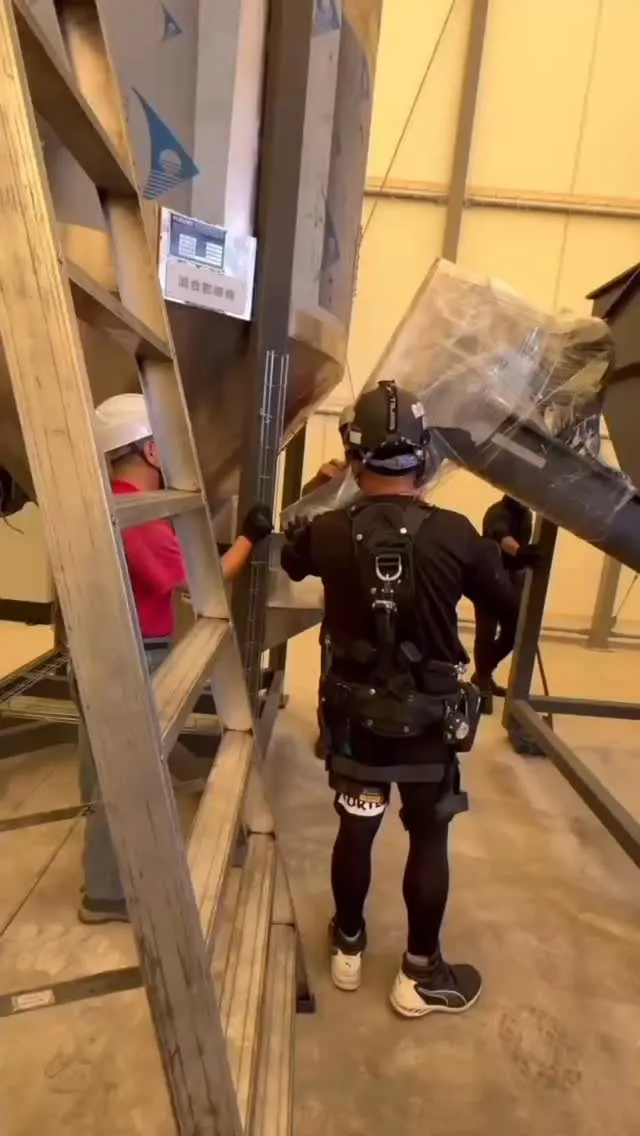 最新のウレタン・ゴム除去選別ライン♻️