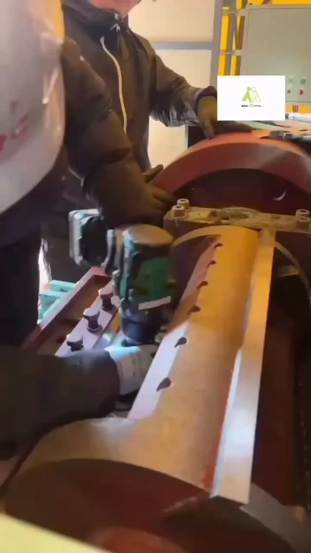 粉砕作業の準備からの粉砕作業🔍✨。